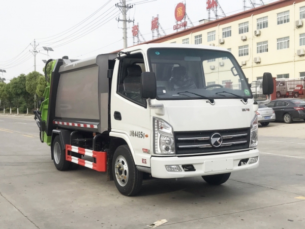 HDW5042ZYSKM6型壓縮式垃圾車（凱馬）4m3