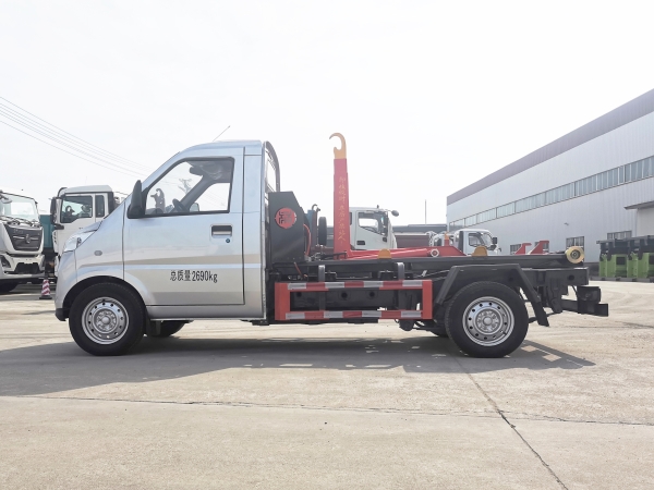 HDW5030ZXXBEV純電動(dòng)車(chē)廂可卸式垃圾車(chē)（五菱新能源）