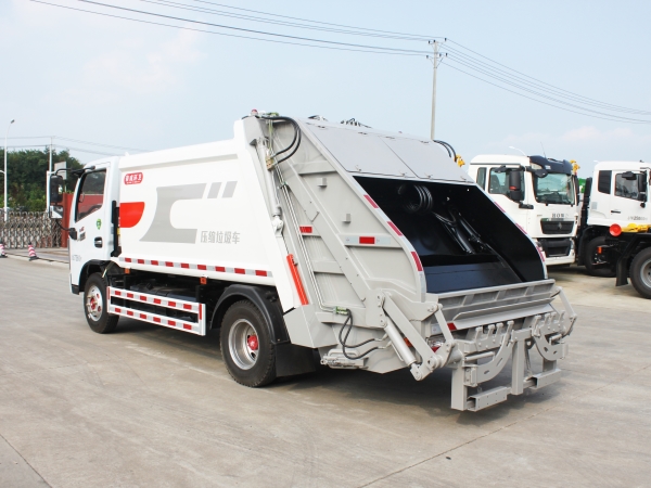HDW5070ZYSE6型壓縮式垃圾車（東風(fēng)多利卡）6m3