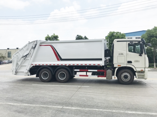 HDW5252ZYSB6型壓縮式垃圾車（福田歐曼）18m3
